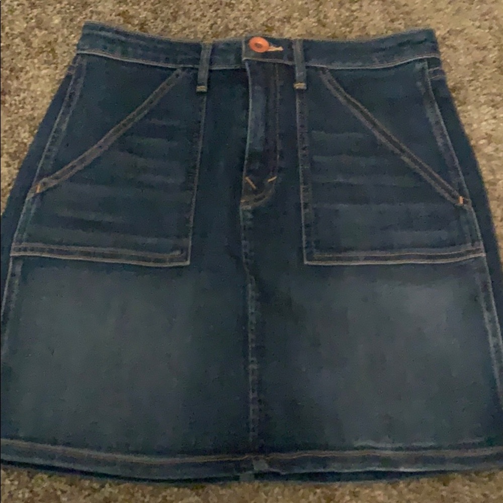 Vineyard Vines skirt
